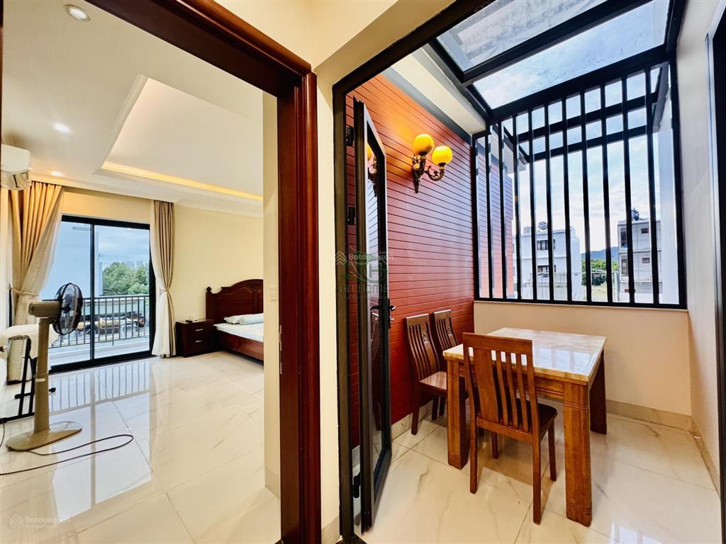 Cho thuê nhà nguyên căn 2.5 tầng 4 phòng ngủ khu mỹ gia giá 40 triệu / tháng