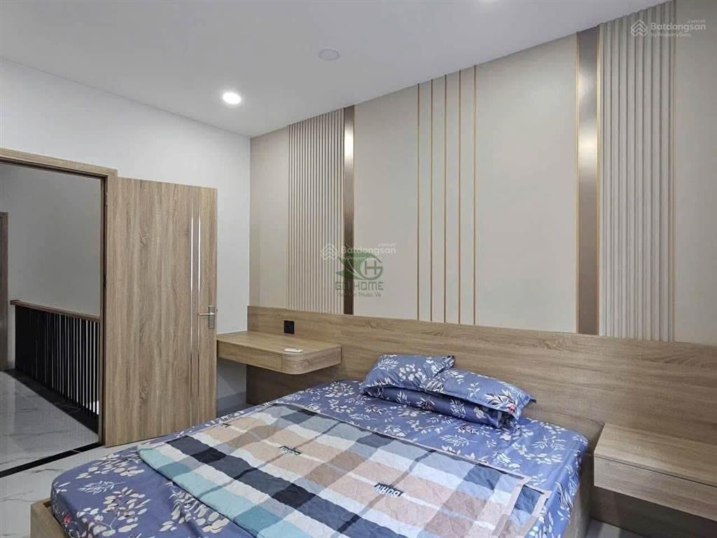 Cho thuê nhà nguyên căn 3 tầng mới xây khu mỹ gia giá 23 triệu/ tháng