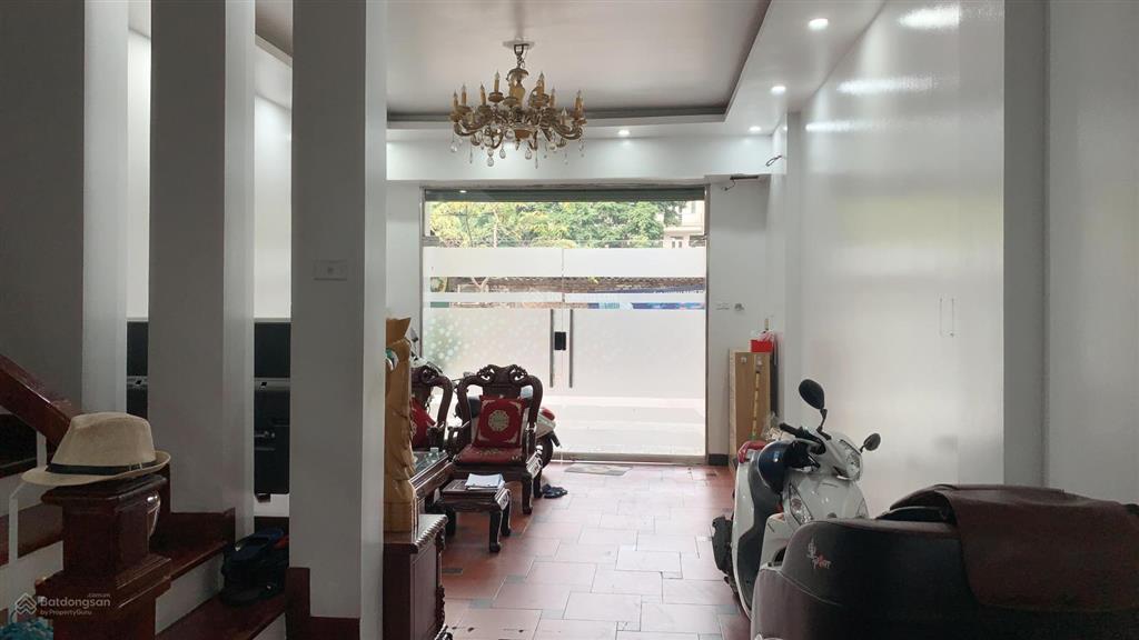 Giá siêu hiếm  lk làng việt kiều châu âu  chủ cần bán trước tết  vỉa hè  vị trí kd  vp đỉnh
