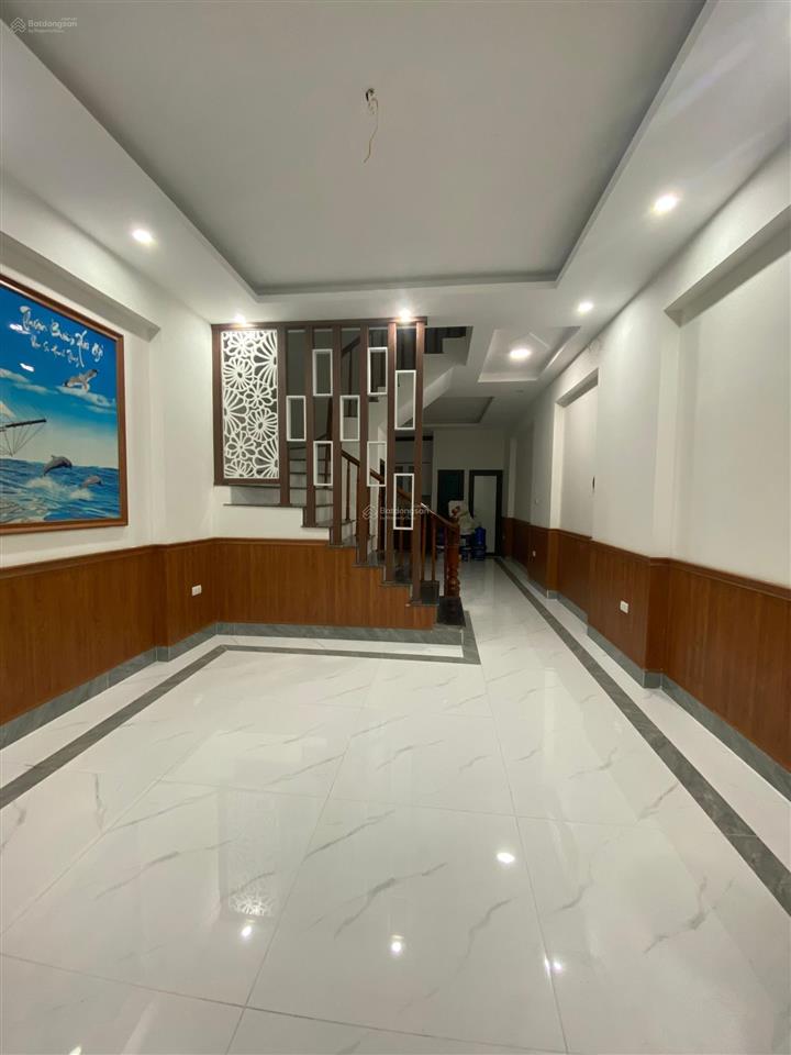 Chủ cần bán gấp trước tết  nhà hữu hưng  tây mỗ  nhà 5 tầng 6 phòng ngủ mới  full nội thất