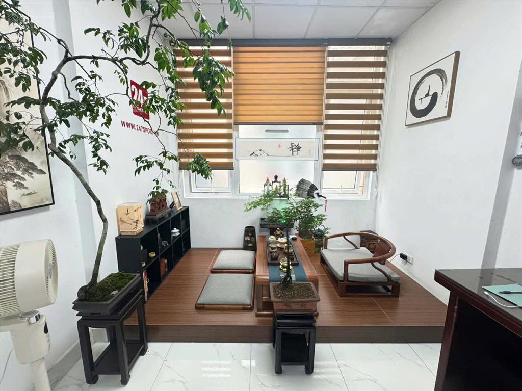 Giảng võ  ba đình  hiếm có  cả phố 1 nhà bán  4 tầng 3 ngủ  2 thoáng  vừa ở vừa kinh doanh