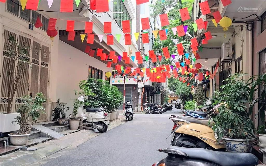 Cần bán gấp  nhà nhân hoà  thanh xuân  giá 8.7tỷ ( có thương lượng)