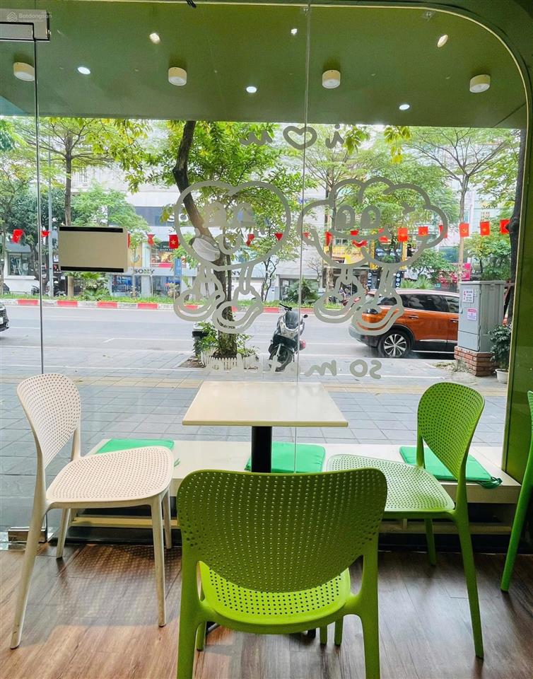 Chủ bán chia tài sản cho con  mặt phố nguyễn trãi  cần bán nhanh