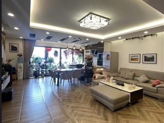Golden land 275 nguyễn trãi  3 pn  tặng toàn bộ nội thất  có slot ô tô.