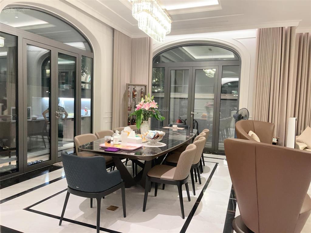 Siêu biệt thự lô góc ngọc trai vinhomes ocean park 1 hiếm có 1 căn có hầm thang máy xịn