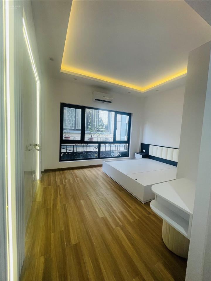Chính chủ cần bán gấp nhà ngõ 159 hữu hưng  tây mỗ. giá 7,8 tỷ  giá thương lượng tốt