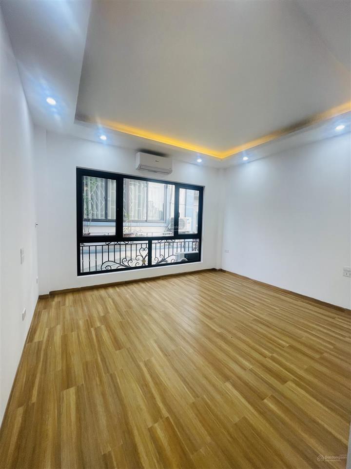 Chính chủ cần bán gấp nhà ngõ 159 hữu hưng  tây mỗ. giá 7,8 tỷ  giá thương lượng tốt