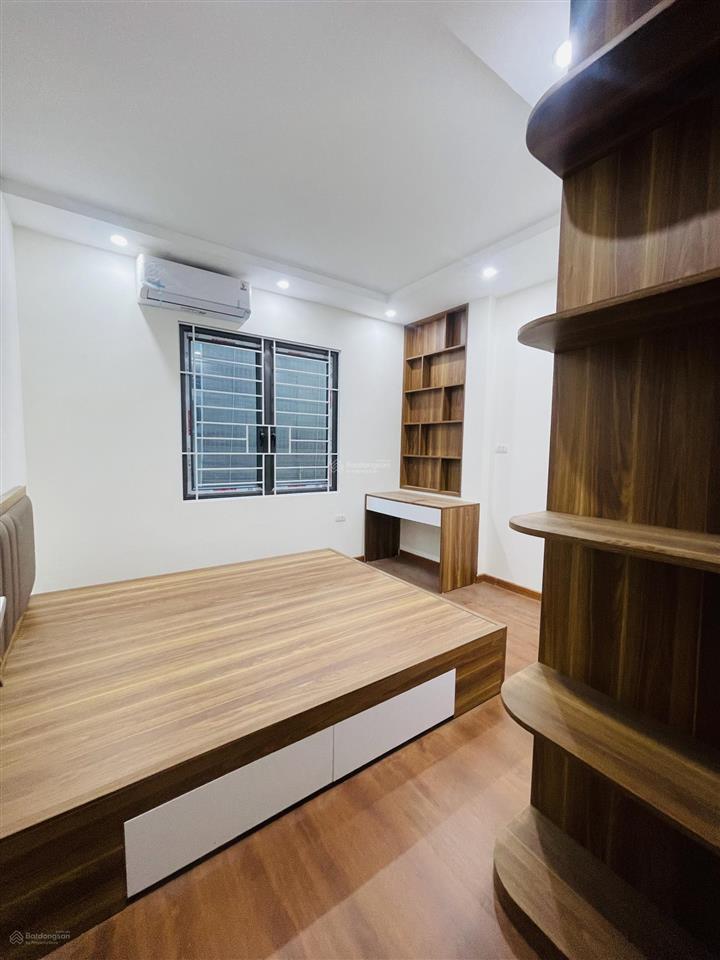 Cắt lỗ  bán gấp nhà 5 tầng mới 6 ngủ full nội thất  hữu hưng  tây mỗ