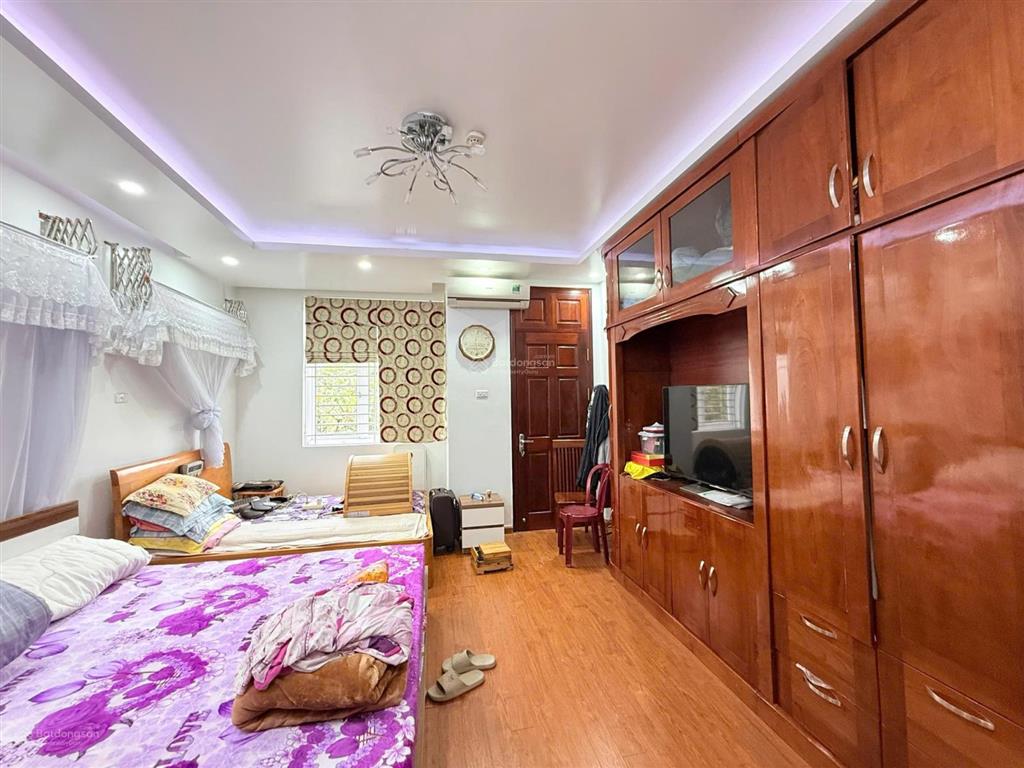 Chủ cần bán gấp hạ chào 2 tỷ, giá quá đẹp, bán gấp, làng việt kiều châu âu, mỗ lao