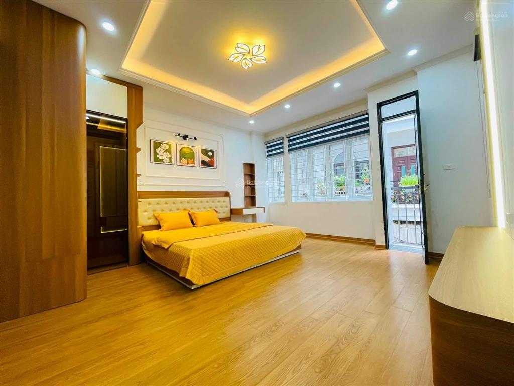 Chính chủ cần tiền bán gấp nhà 5 tầng * 6 ngủ  tây mỗ  nam từ liêm  nhà mới