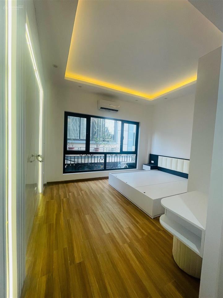 Cần bán gấp nhà 5 tầng mới xây ở tây mỗ  thiết kế 6 ngủ  giá 7.5 tỷ