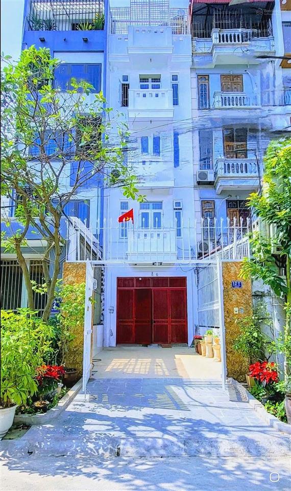 Nhà chính chủ 80m2 4pnx3t sân 30m, đường 8m, ô tô, gần đường 2,5 tt công an, khương đình 14,8 tr/th