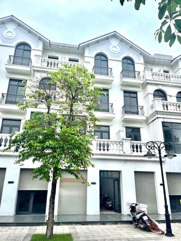 Shophouse sb01 giá 16.x tỷ sổ đỏ lâu dài vocp1