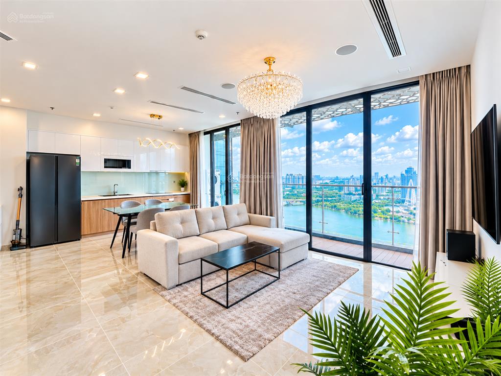 Bán 3pn vòng cung view hoa hậu, view sông q1