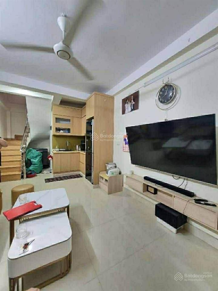 Bán nhà tân triều 3 tầng dân xây, gần ecodream nguyễn xiển, ngõ thông triều khúc thanh xuân
