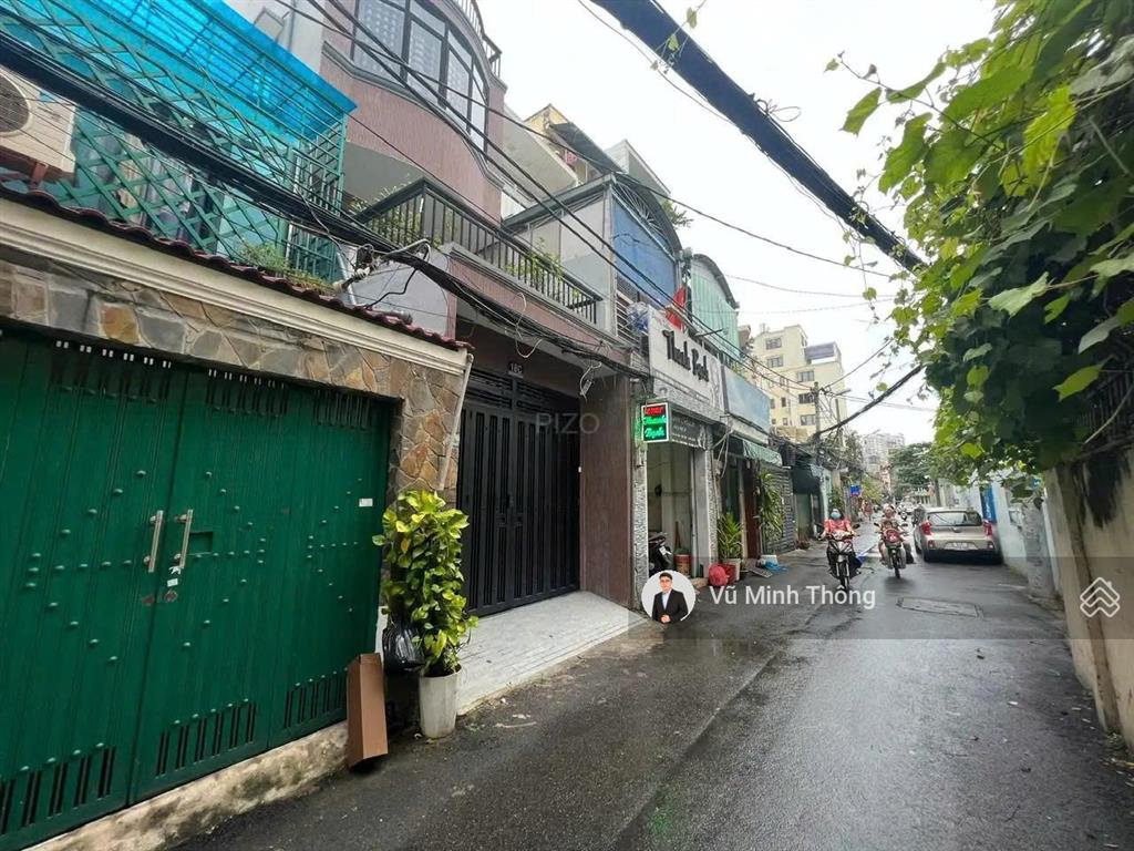 9.9 tỷ bán nhà mt 18a trần hữu trang, phường 11, phú nhuận. dt 5x12.5m 1 trệt 1 lửng tiện xây mới