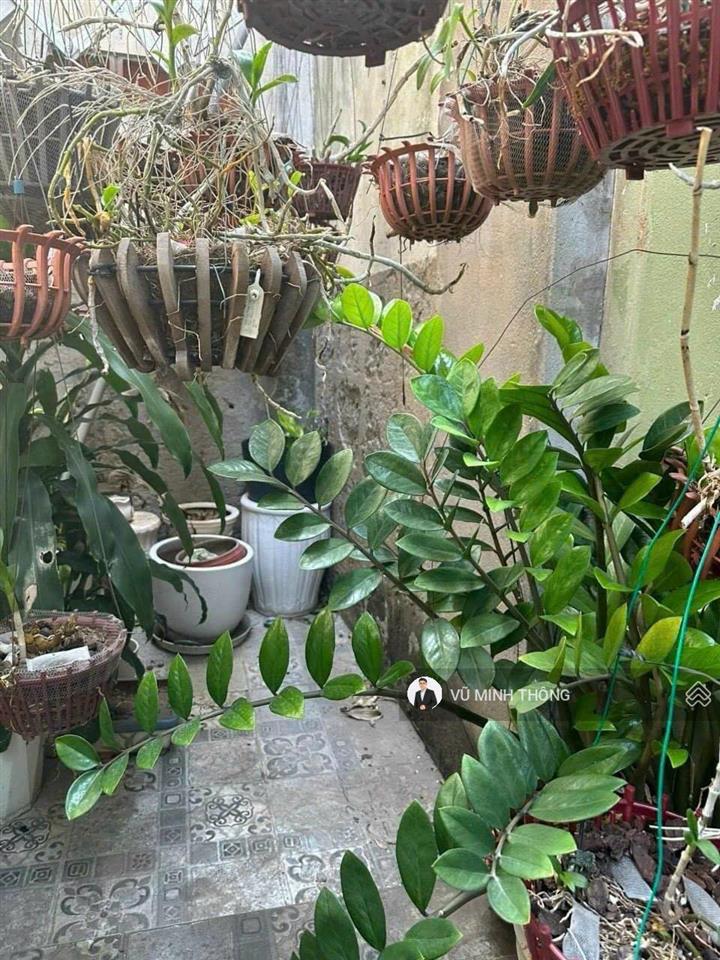 Sát nhà chủ tịch phường! diện tích 4 x 10  cn 40m2 vuông  2 tầng, 3pn phan xích long 6.5 tỷ