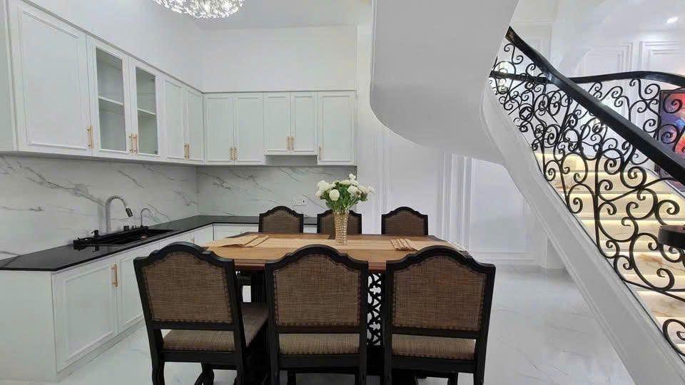  Nhà 2 tầng SHR sẵn chỉ 2 tỷ 150