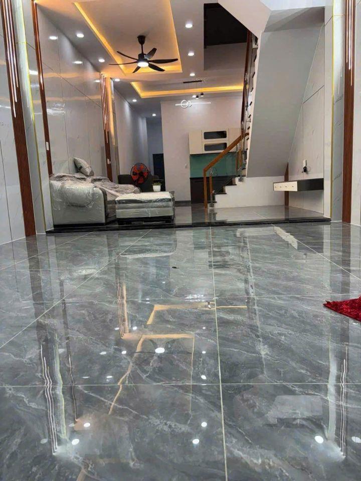 Nhà 2 tầng SHR sẵn chỉ 2 tỷ 250