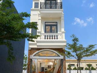Chỉ 2 tỷ 2 sang sổ nhà cạnh BCONS CITY LIFE
