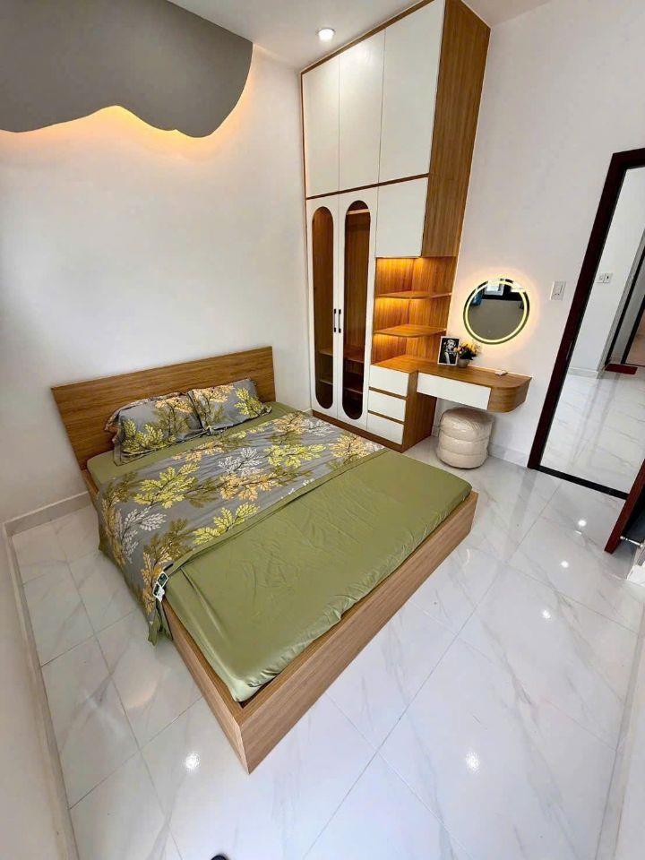 Chỉ 2 tỷ 2 sang sổ nhà cạnh BCONS CITY LIFE