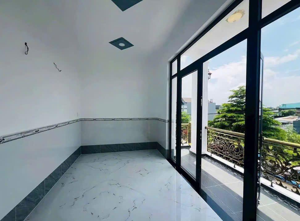 Nhà SHR sẵn giá sang tên chỉ 1 tỷ 9