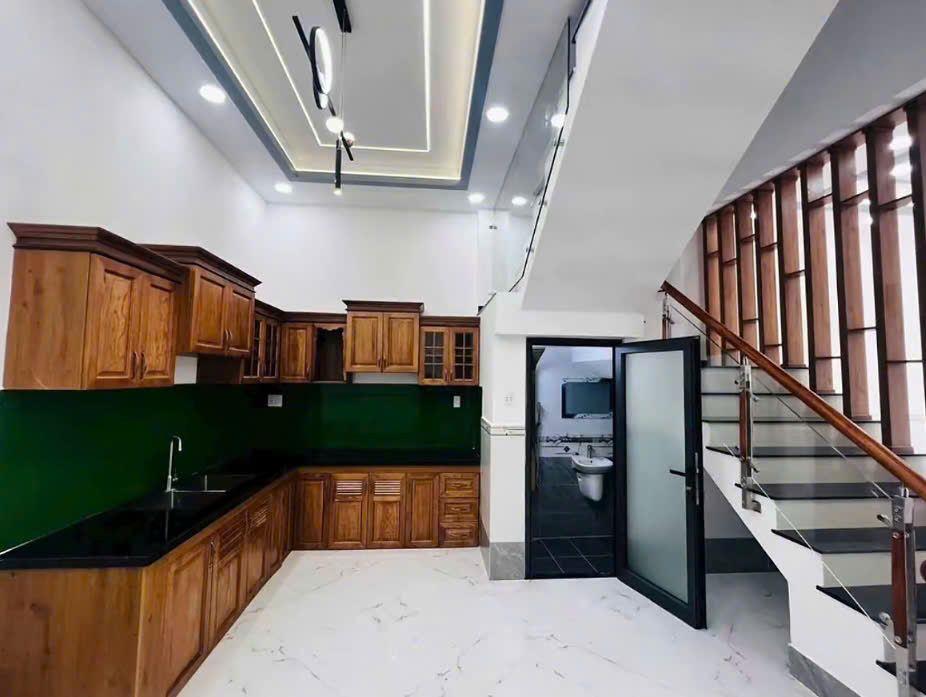 Nhà SHR sẵn giá sang tên chỉ 1 tỷ 9