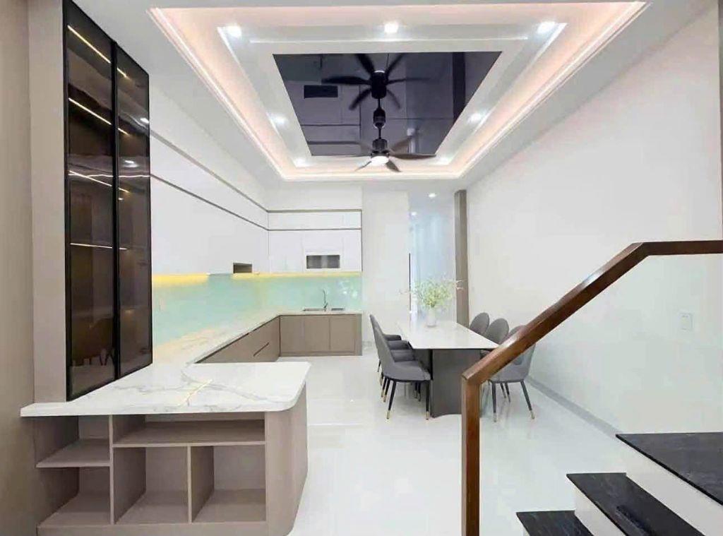 Bỏ trước chỉ 630 triệu có nhà SG SHR ngay