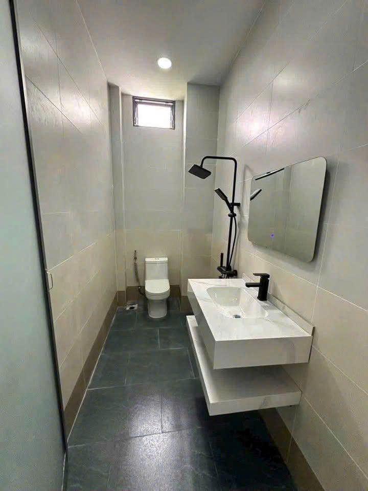 Đưa trước 630 triệu nhận nhà SG 100m (FULL THỔ)