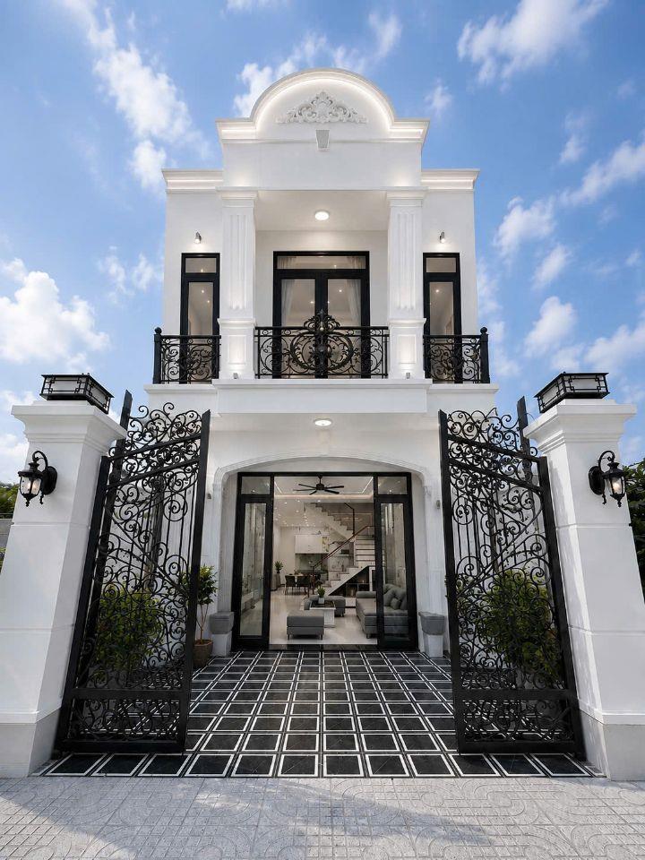 Nhà SG 2 tầng DT: 100 m2 ( Full thổ)