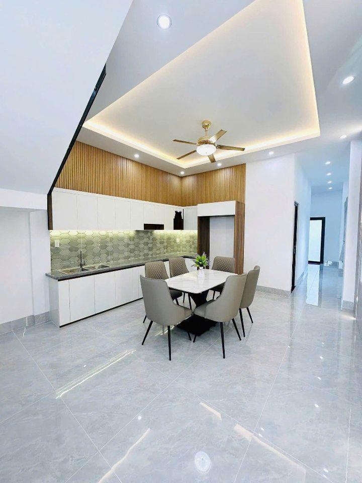 600 triệu bỏ trước vào ở liền