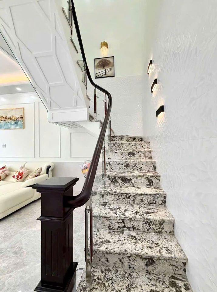 Nhà liền kề SHR chỉ bỏ trước 570 triệu