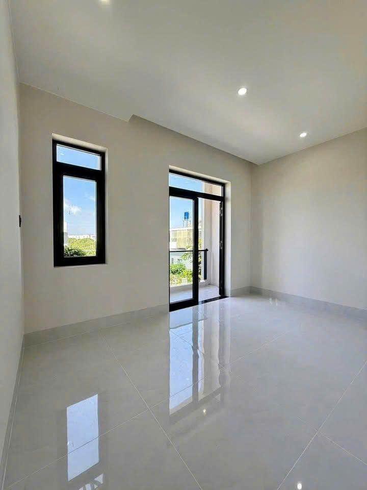  Chỉ 1 tỷ 790 sở hữu ngay nhà SG 2 tầng
