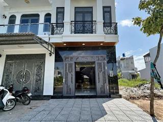  Chỉ 1 tỷ 790 sở hữu ngay nhà SG 2 tầng