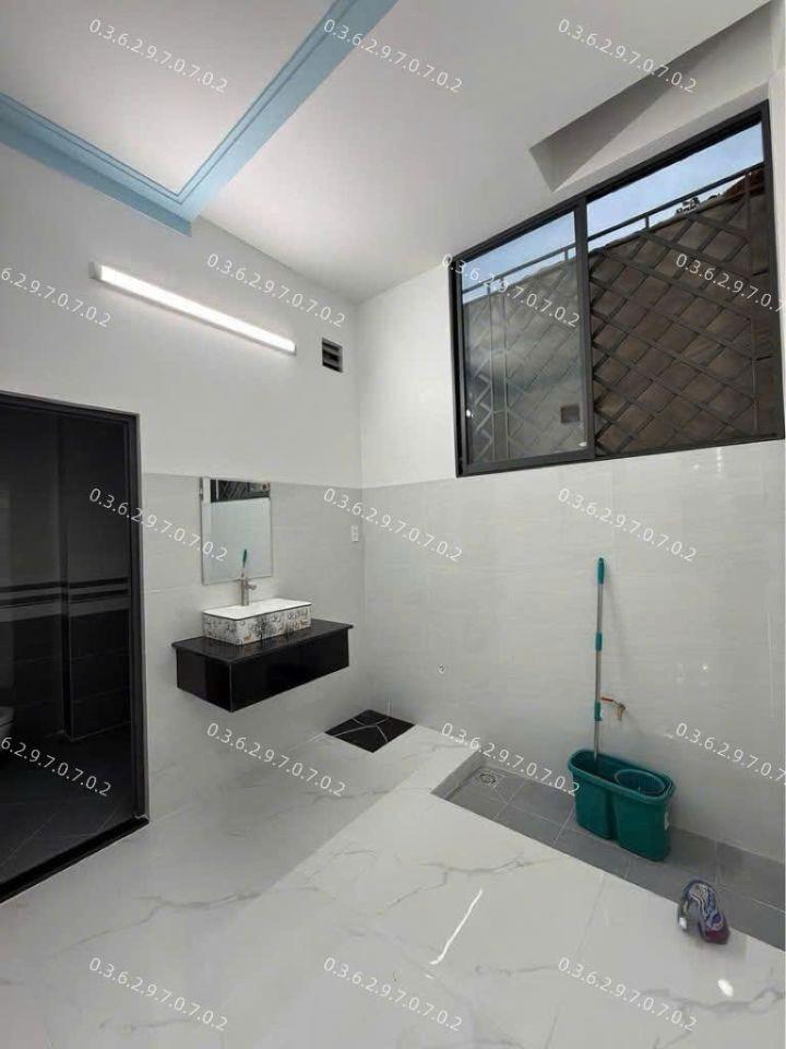 SHR chỉ đưa trước 570 triệu sang sổ ngay
