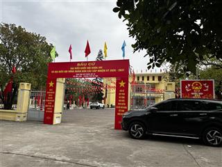 Bán lô đất 50m2, ngõ oto, gần trường cấp 12 , sát dự án tp. thông minh, sổ đỏ sẵn, không quy hoach