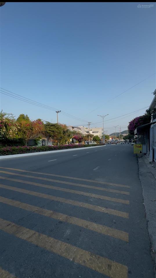 577m2 đất nhà vườn đường 2/4 gần biển nha trang chỉ 2.6 tỷ