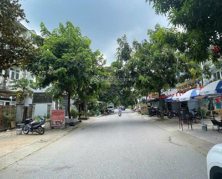 Bán liền kề khu đô thị hud vân canh, 114m2, 5 tầng, mặt đường trục chính kinh doanh, giá 24,3 tỷ