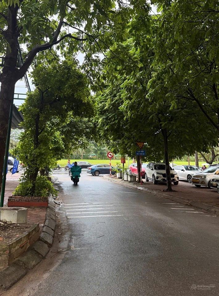 Bán biệt thự song lập khu đô thị mễ trì thượng, 120m, lô góc, vỉa hè, kinh doanh, giá 42 tỷ