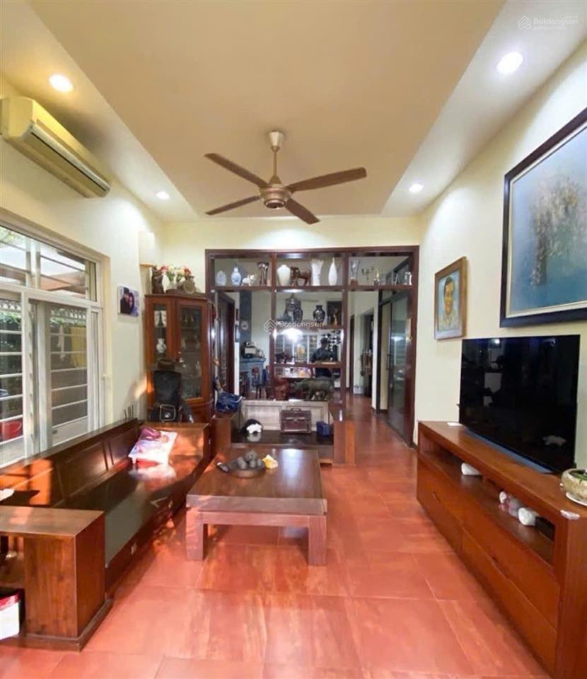 Bán biệt thự khu đô thị mỹ đình 2, phân lô, ô tô, vỉa hè, 200m, 4 tầng đẳng cấp thượng lưu.