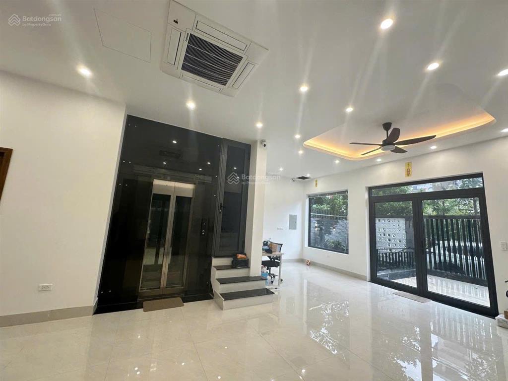 Bán biệt thự khu đô thị xuân phương tasco phân lô, ô tô, vỉa hè, 150m, 4 tầng, thang máy, giá 34 tỷ