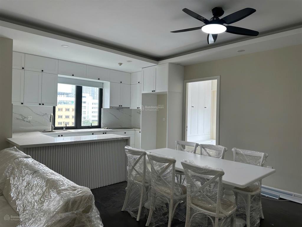 Bán 3 ngủ góc giá rẻ imperia minh khai, đồ đẹp nhà mới tinh giá chuẩn giá 10tỷ sổ chính chủ