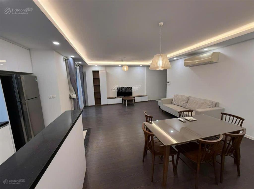 Bán 3 ngủ góc giá rẻ imperia minh khai, đồ đẹp nhà mới tinh giá chuẩn giá 10tỷ4 sổ chính chủ