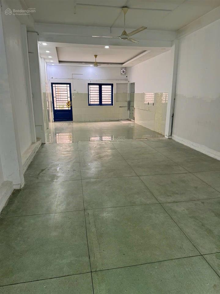 Bán gấp nhà mặt tiền 19,5 tỷ, 102m2 tại nguyễn kiệm, p9, q. phú nhuận, tp. hcm