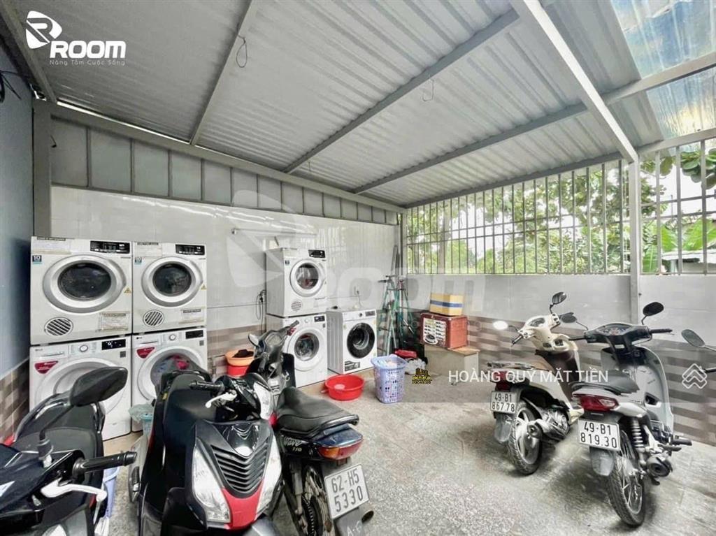 Tòa chdv mt đường số 11 ~ 8m*40m = 320m2. ngay đường số 2  p. trường thọ  khoán 138 tr/tháng
