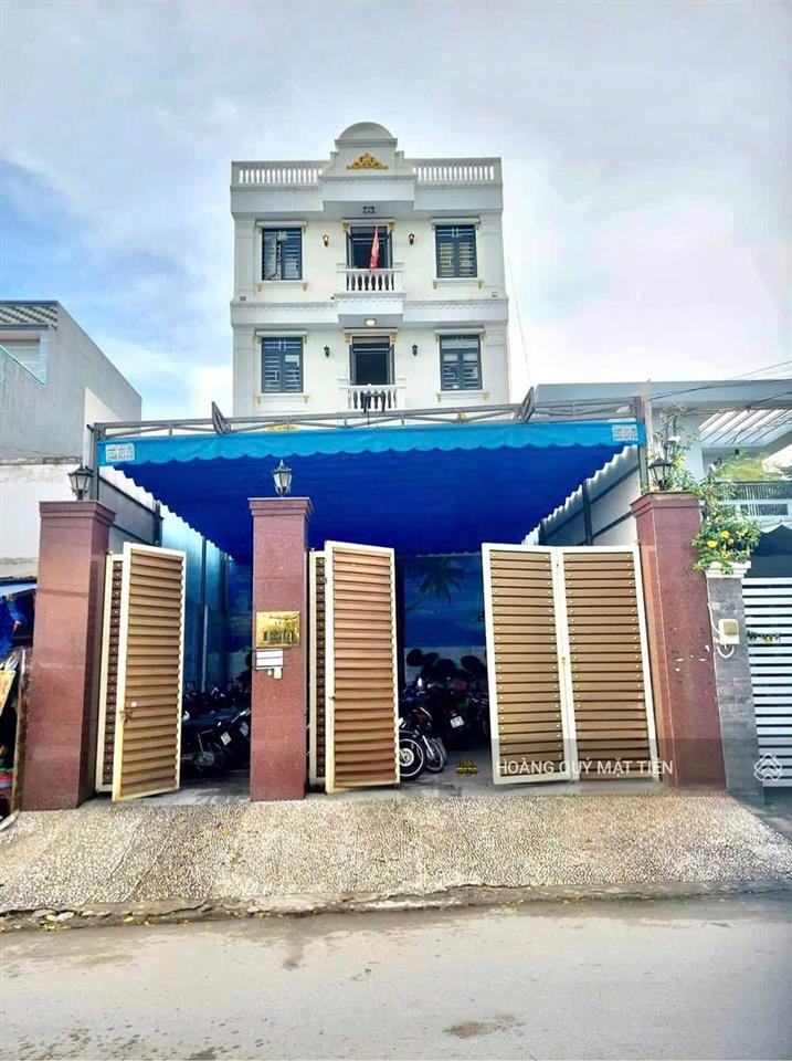 Tòa chdv mt đường số 11 ~ 8m*40m = 320m2. ngay đường số 2  p. trường thọ  khoán 138 tr/tháng