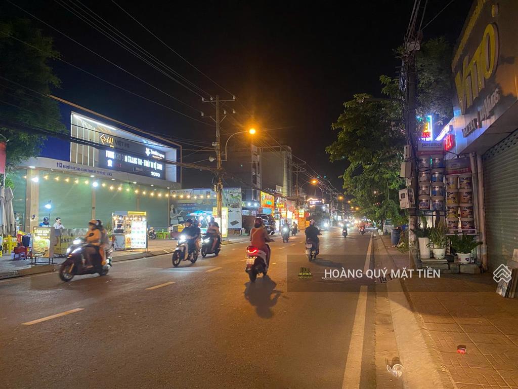Siêu phẩm! mtkd đường nguyễn văn tăng ~ 15.5m*18m= 279m2. ctxd 1 hầm 7 tầng. ngay vinhomes quận 9
