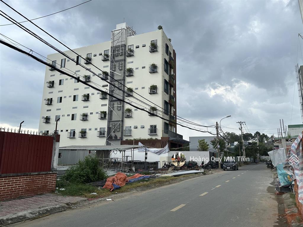 Siêu rẻ! mtkd võ văn hát ~ 10m*70m = 700m2. thổ cư 325 m2. ngay đh tài chính marketing  quận 9