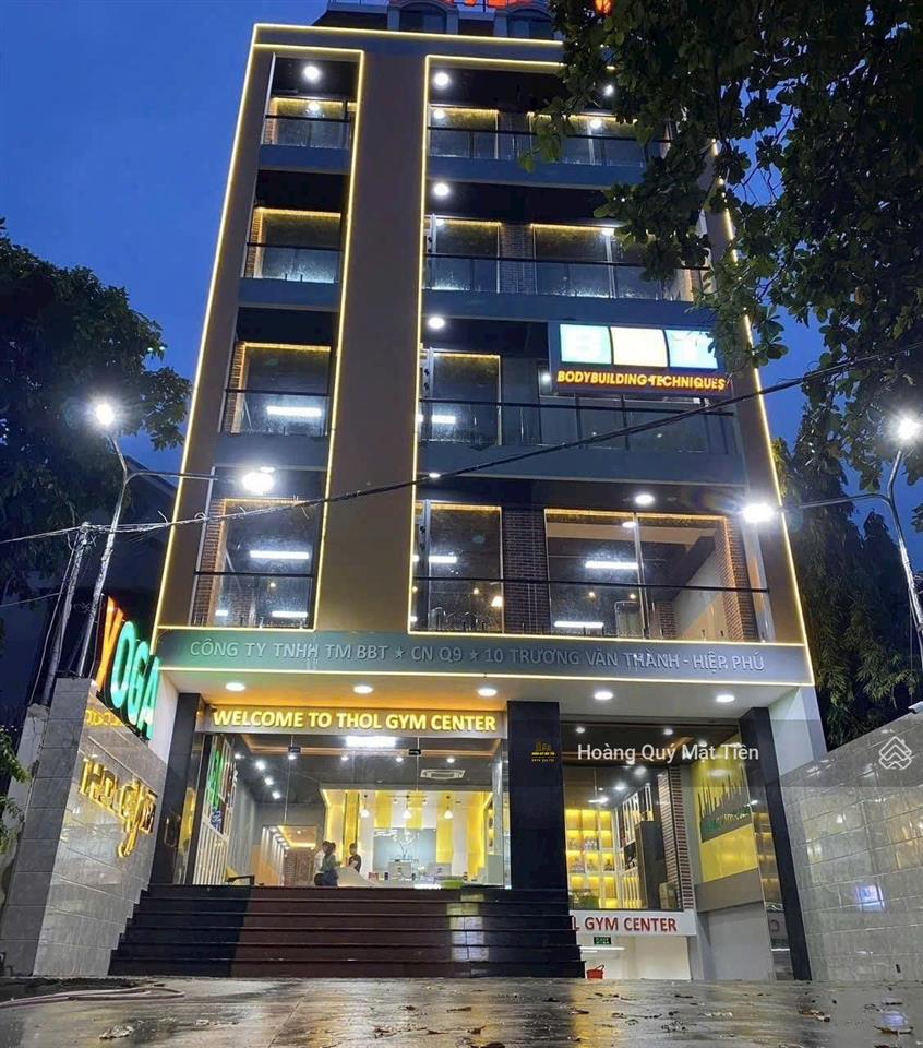 Tòa nhà 1 hầm 6 lầu ~ 10,5m*33m = 345m2. sàn 1616m2 mt trương văn thành  sát lê văn việt  quận 9