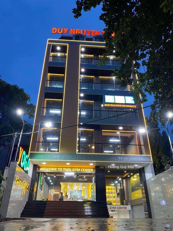 Tòa nhà 1 hầm 6 lầu ~ 10,5m*33m = 345m2. sàn 1616m2 mt trương văn thành  sát lê văn việt  quận 9